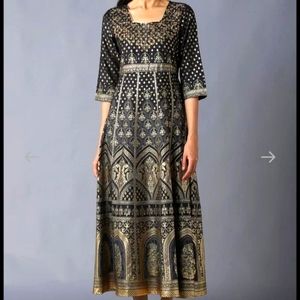 Gorgeous anarkali kurti new with tags. Size XL